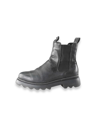 Tamaris Chelsea boots