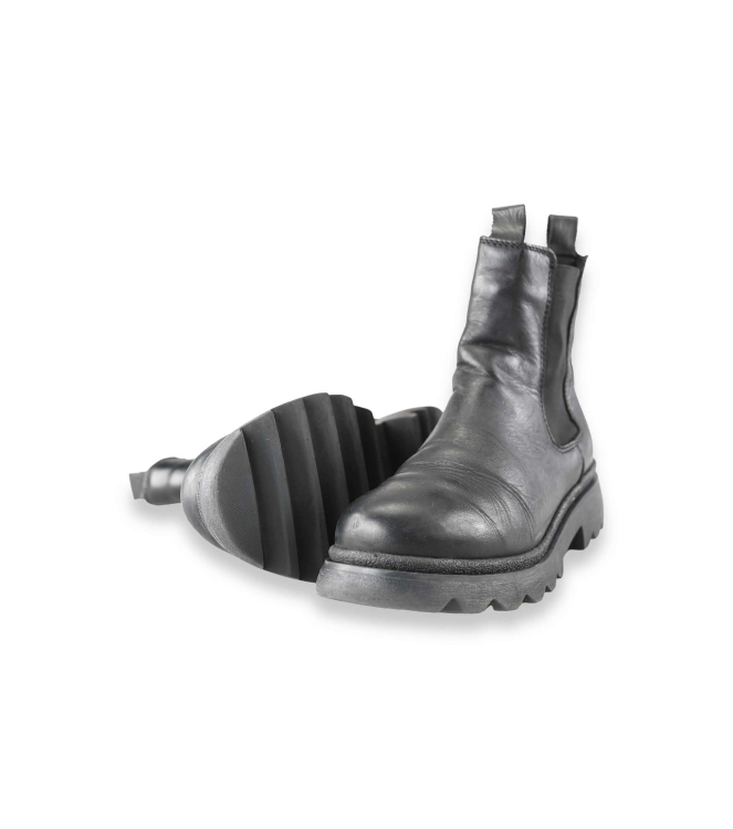 Tamaris Chelsea boots