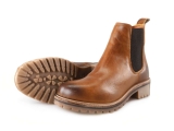 Travelin Chelsea boots