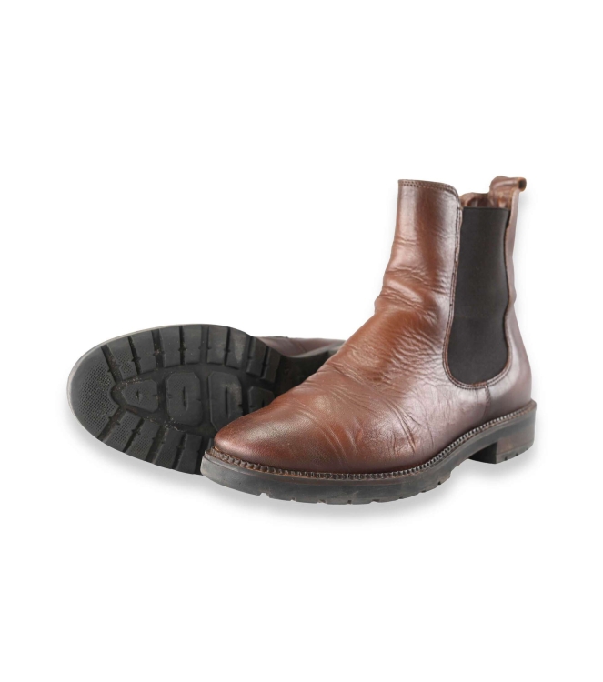 Omoda Chelsea boots