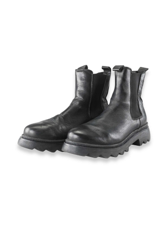 Tamaris Chelsea boots