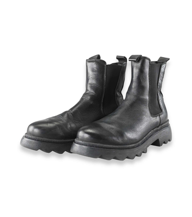 Tamaris Chelsea boots