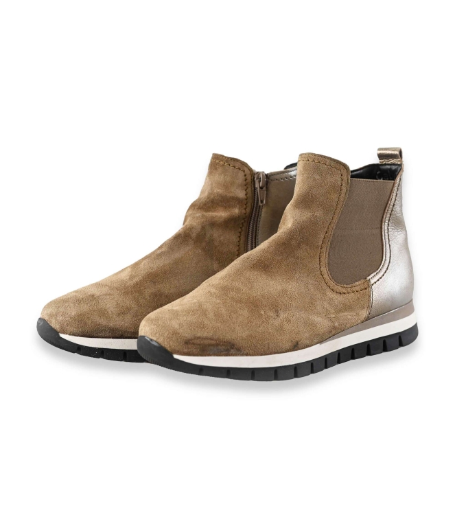 Gabor Chelsea boots