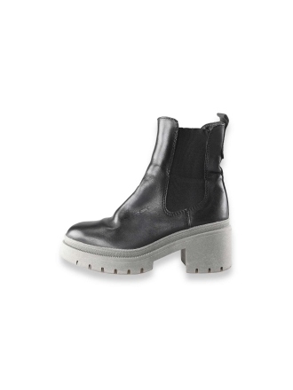 Tamaris Chelsea boots