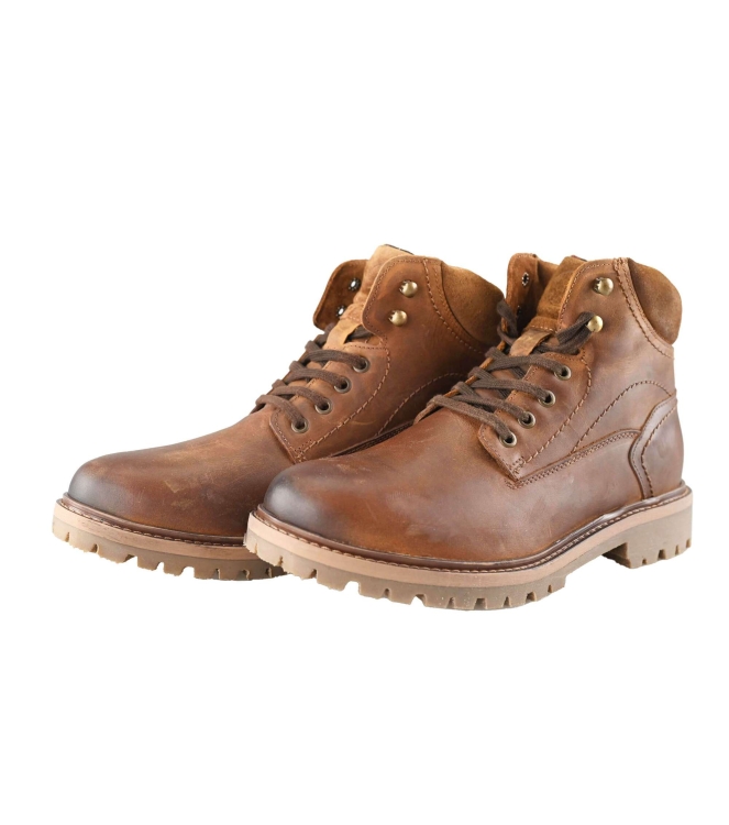 Outfielder Veterboots