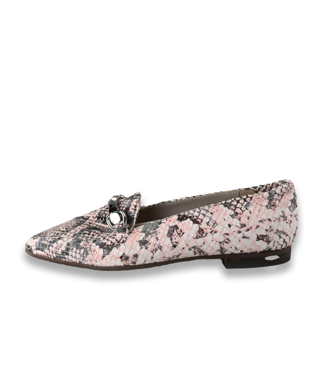 Omoda Loafers