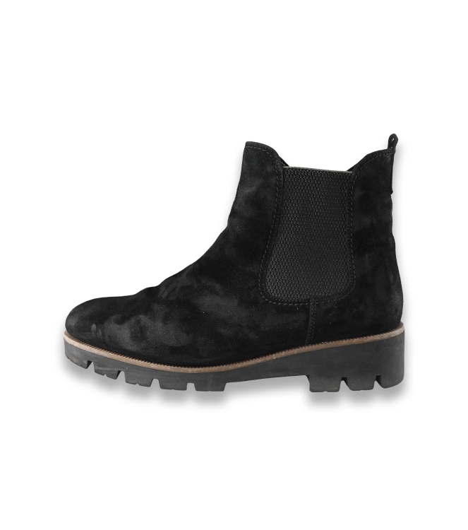 Gabor Chelsea boots