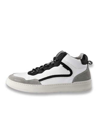 Bullboxer Sneakers