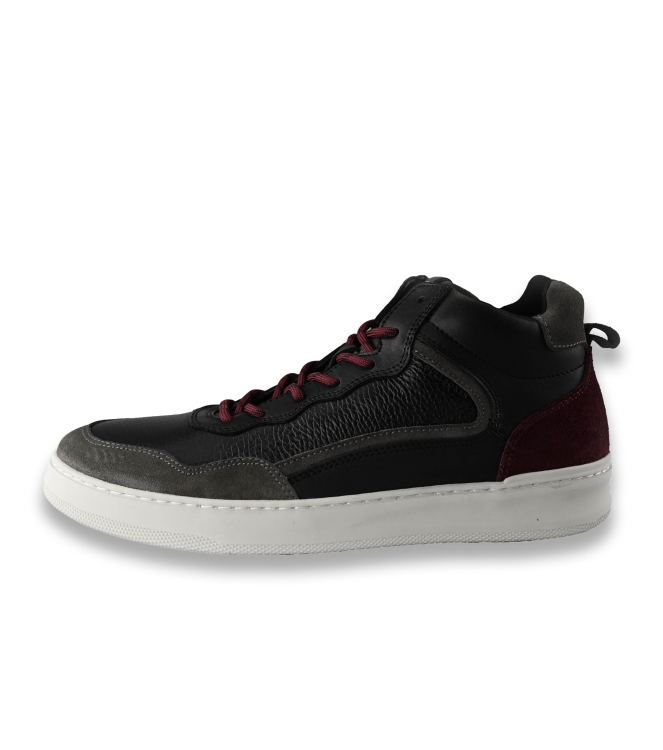 Bullboxer Sneakers