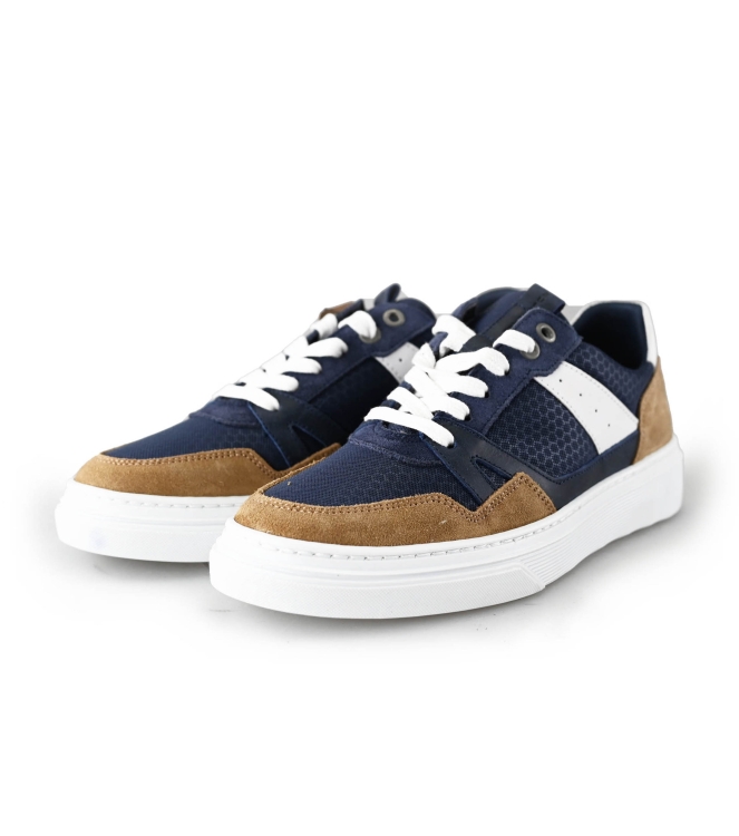 Bullboxer Sneakers