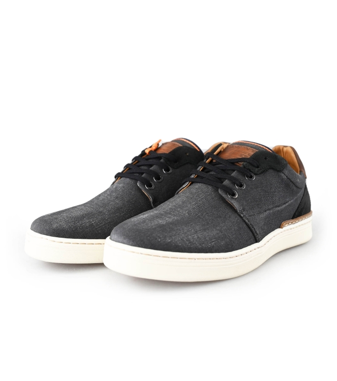 Bullboxer Sneakers