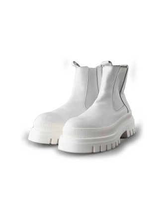 Tamaris Chelsea boots