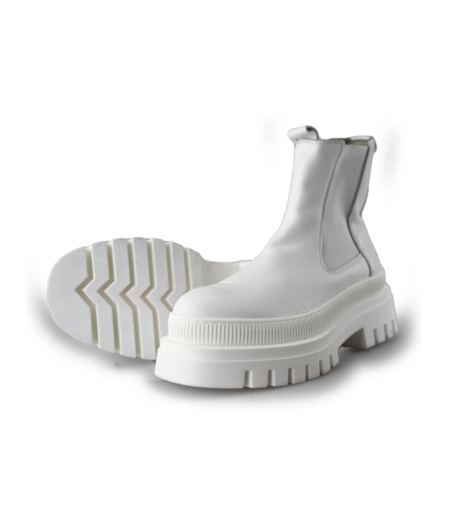 Tamaris Chelsea boots