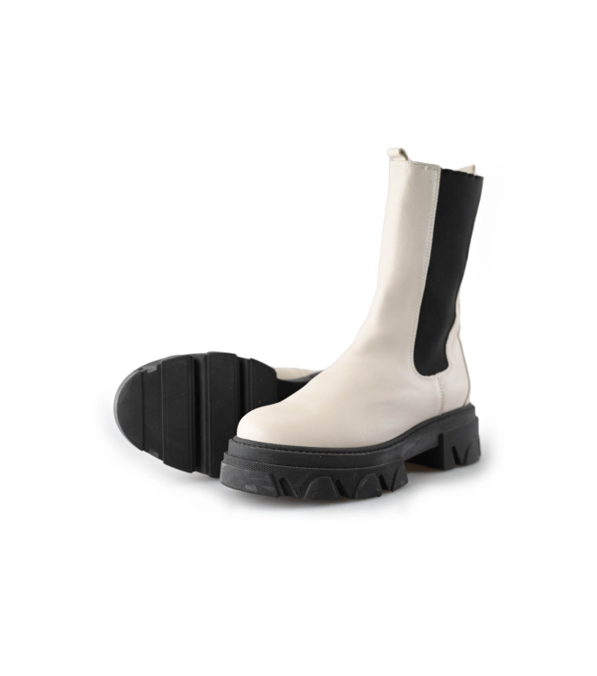 Cellini Chelsea boots