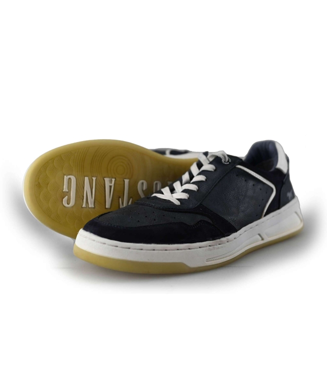 Mustang Sneakers