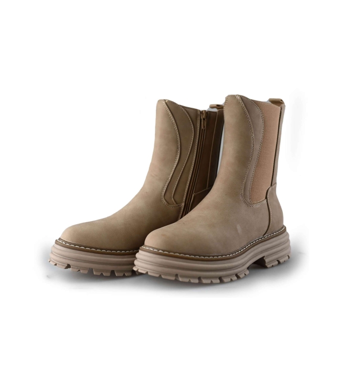 DSTRCT Chelsea boots