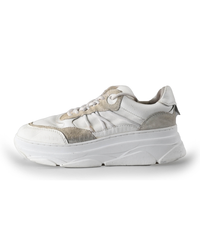 Omoda Sneakers