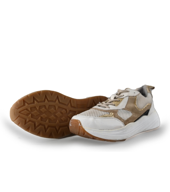 Omoda Sneakers