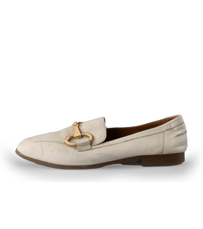 Omoda Loafers