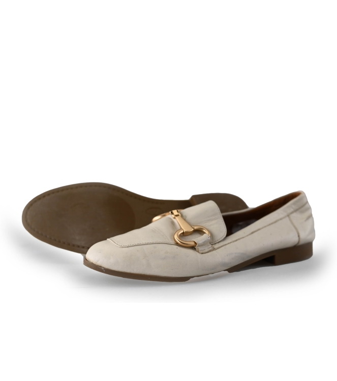 Omoda Loafers
