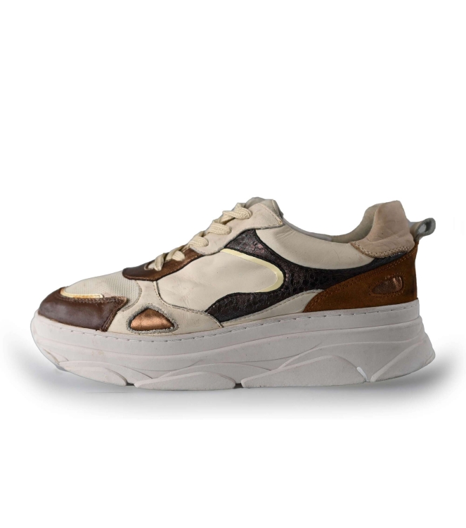 Omoda Sneakers