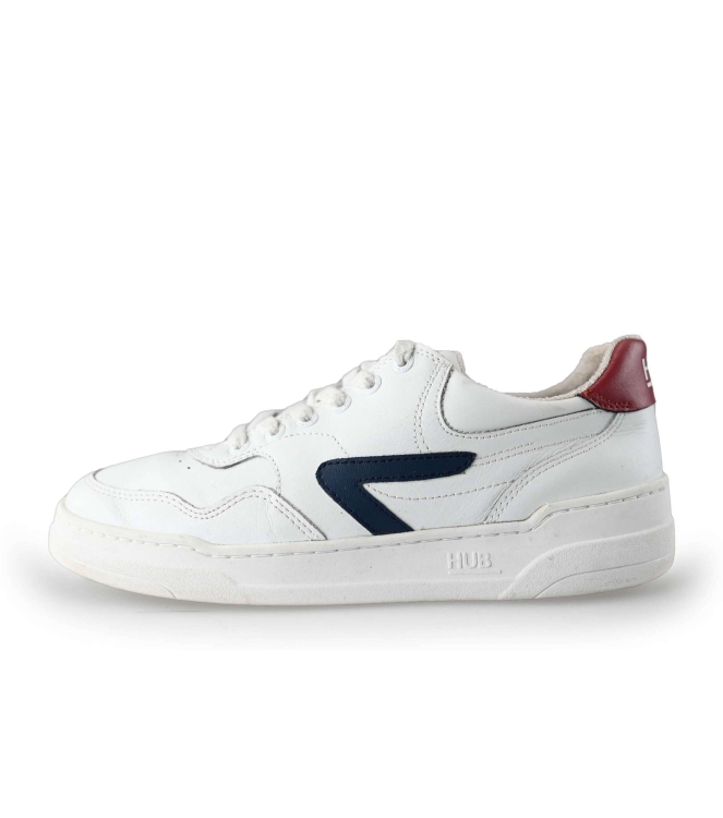 Hub Sneakers