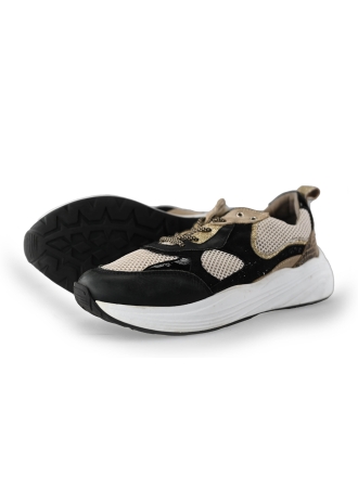 Omoda Sneakers
