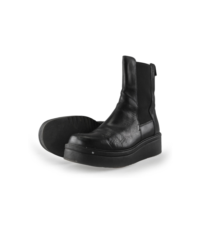 Vagabond Chelsea boots