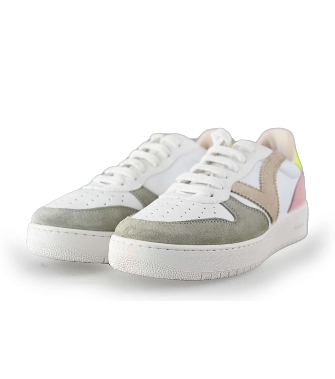 Victoria Sneakers