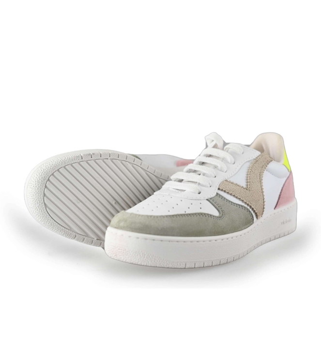 Victoria Sneakers