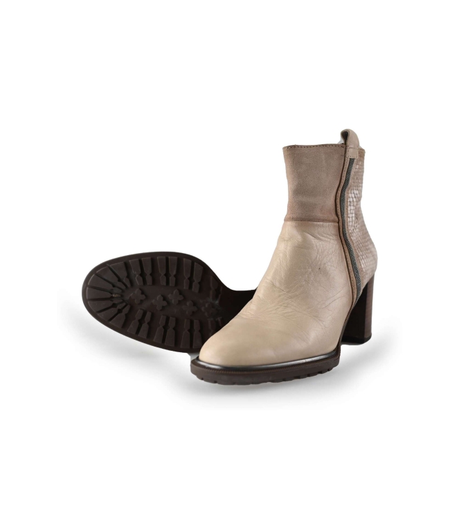 Hispanitas Enkellaarzen