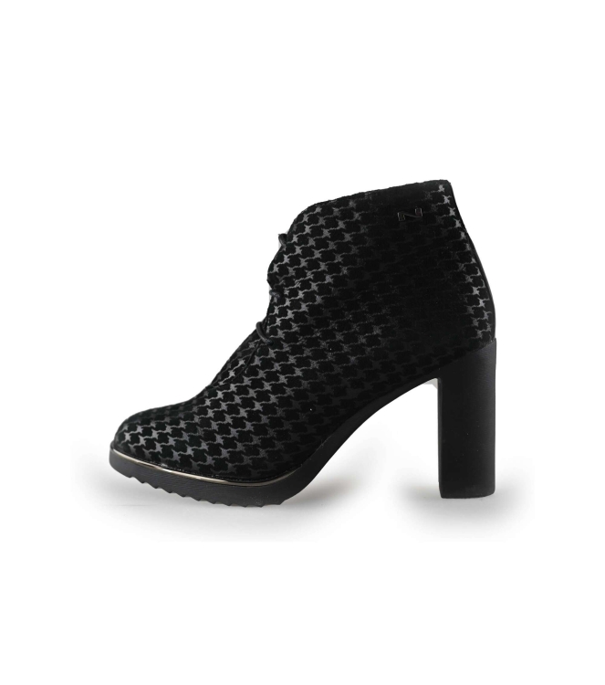 Nathan Baume Veterboots