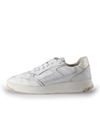 Omoda Sneakers