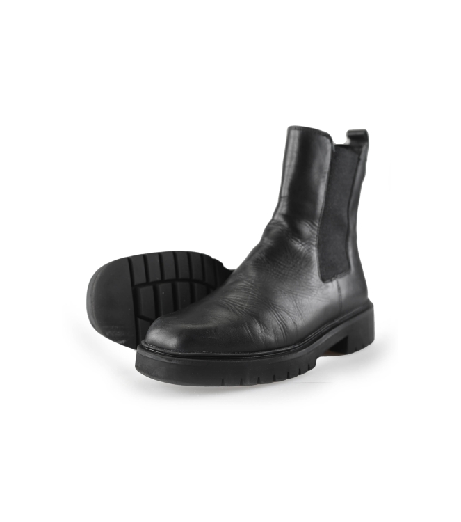 Tamaris Chelsea boots