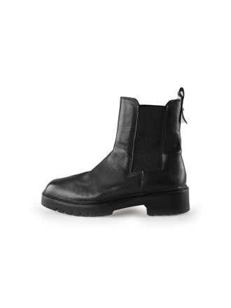 Tamaris Chelsea boots
