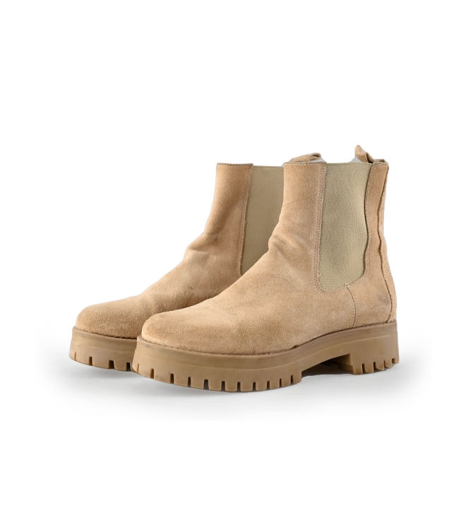 Nelson Chelsea boots