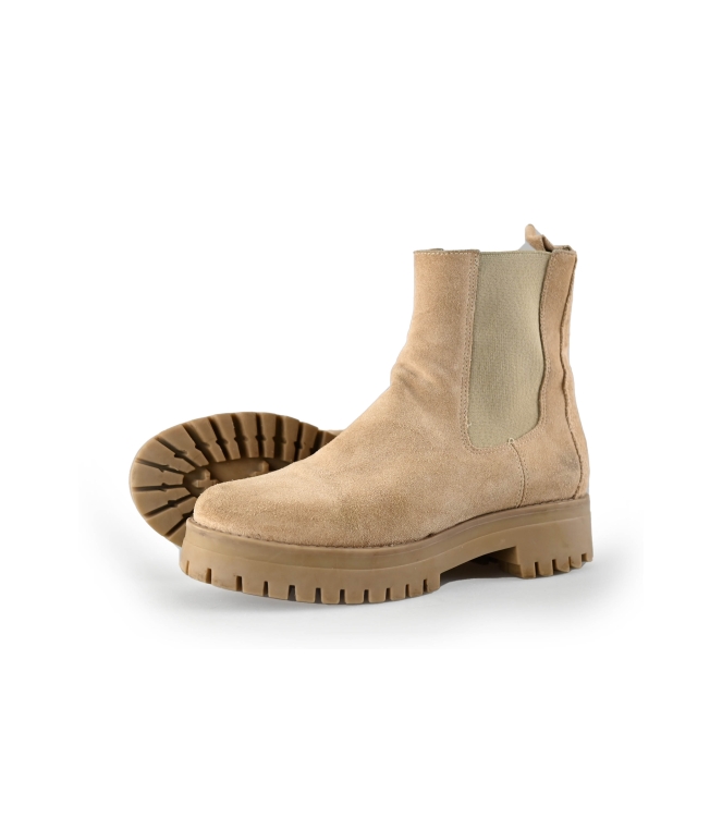 Nelson Chelsea boots