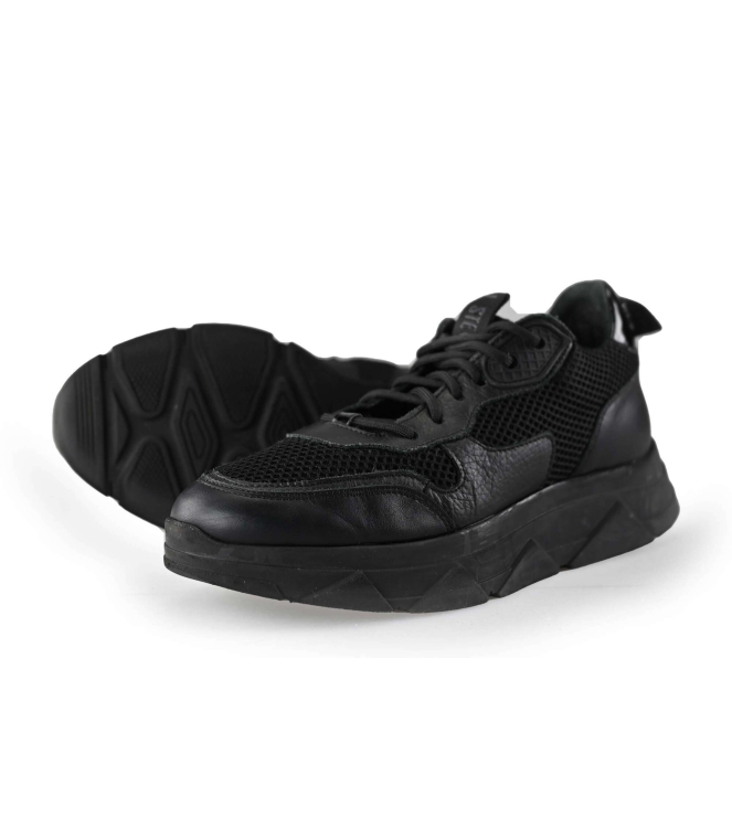 Steve Madden Sneakers