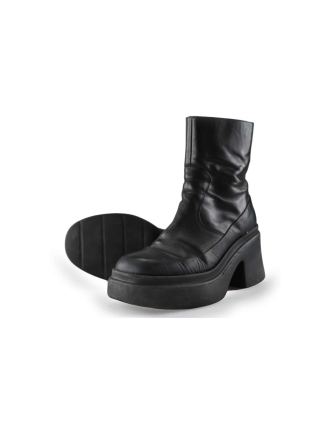 Nubikk Chelsea boots