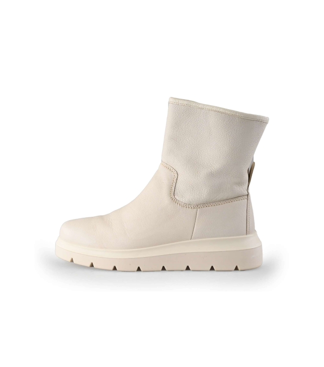 Ecco Chelsea boots