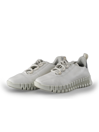 Ecco Sneakers