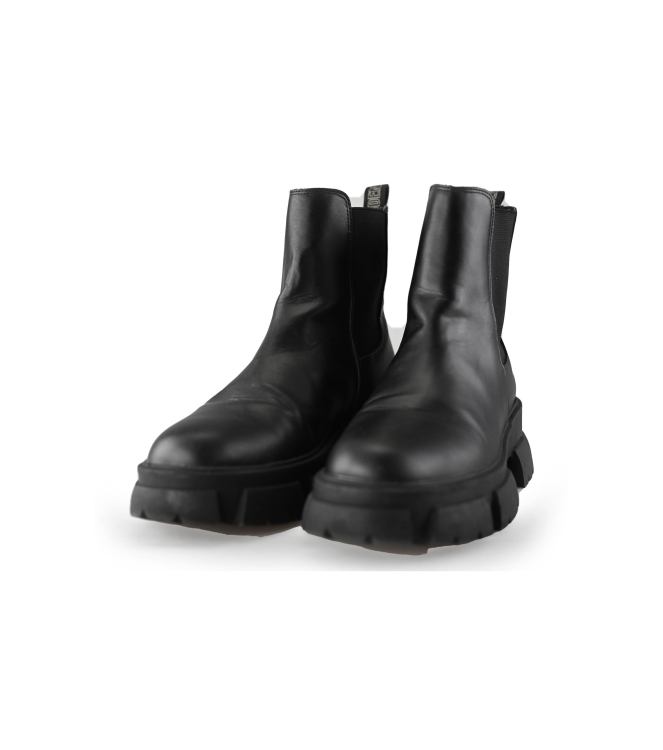 Steve Madden Chelsea boots