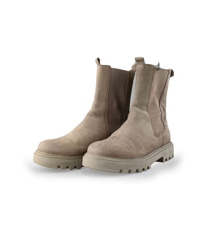 Nelson Chelsea boots