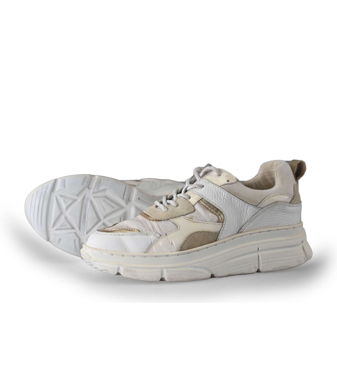 Omoda Sneakers