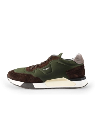 H32 Sneakers