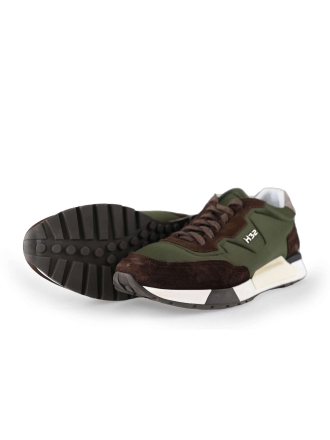 H32 Sneakers