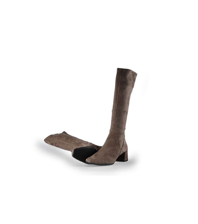 Stefano Lauran Laarzen