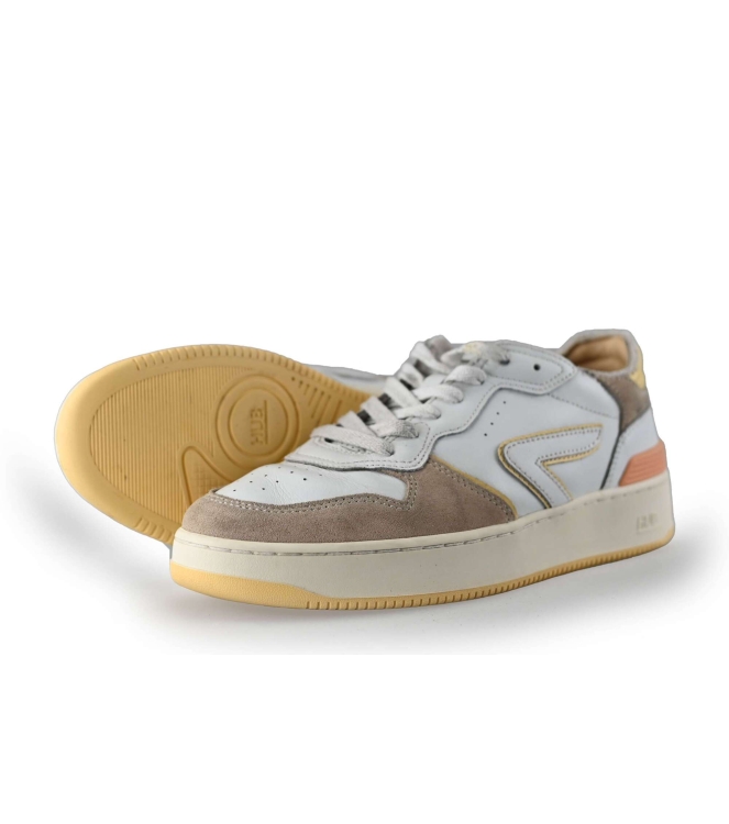 Hub Sneakers