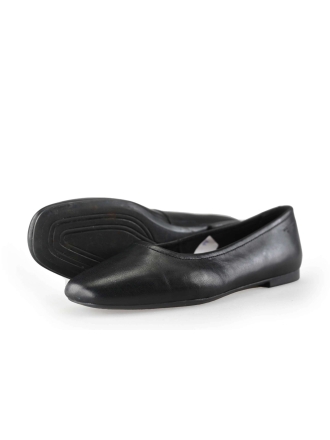 Vagabond Ballerina's