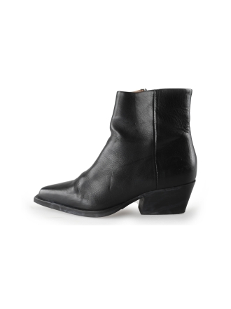 VIA VAI Enkellaarzen